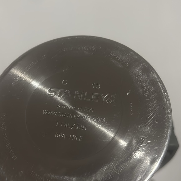 Stanley Thermos Bottle Vintage - Picture 5 of 6